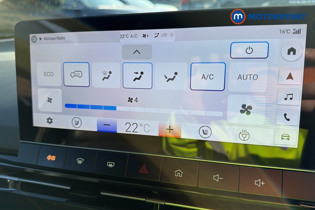 Mg Motor Uk MG4 Trophy Automatic Electric SUV - Stock Number (1681645) - 12th supplementary image