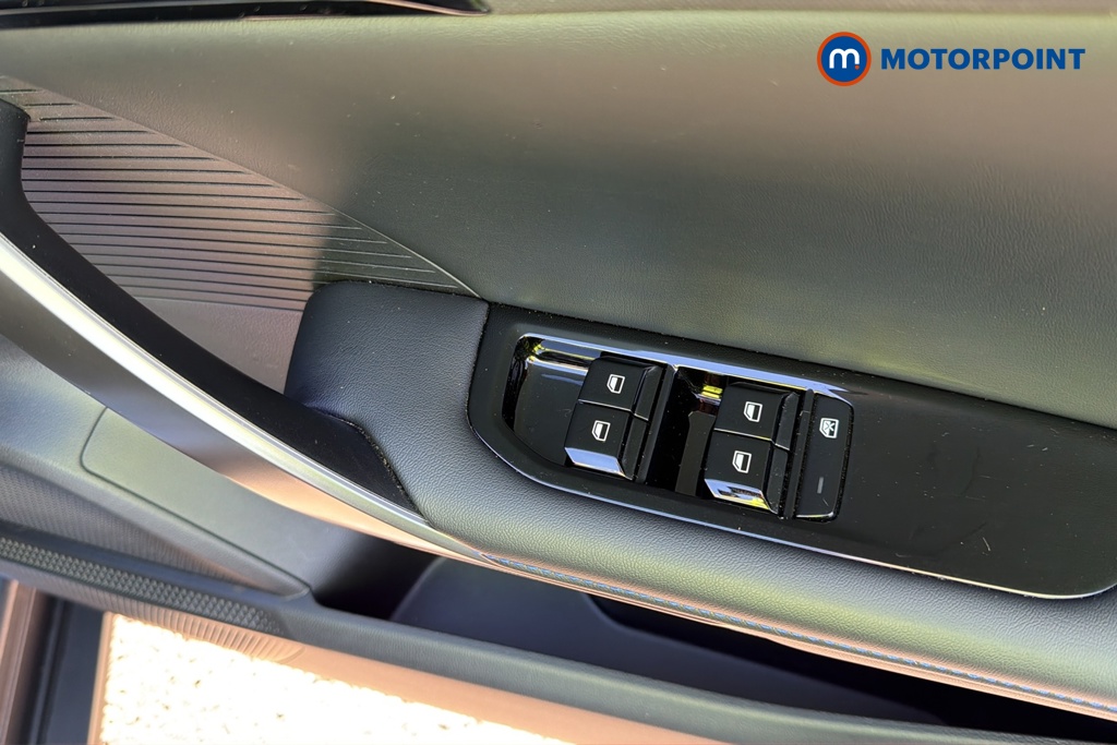 Mg Motor Uk MG4 Trophy Automatic Electric SUV - Stock Number (1681645) - 19th supplementary image