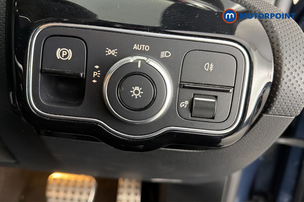 Mercedes-Benz CLA Amg Line Automatic Petrol Estate - Stock Number (1682866) - 11th supplementary image