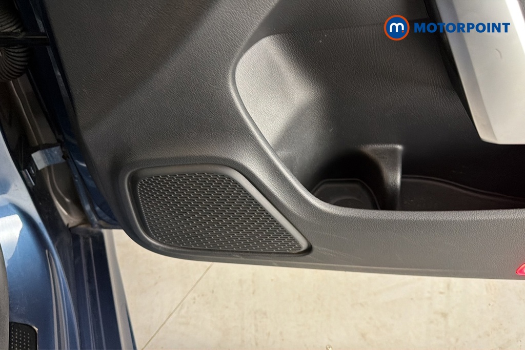 Mercedes-Benz CLA Amg Line Automatic Petrol Estate - Stock Number (1682866) - 21st supplementary image