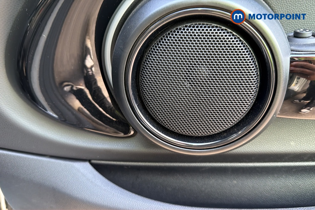 Mini Hatchback Cooper S Level 1 Automatic Electric Hatchback - Stock Number (1682942) - 21st supplementary image
