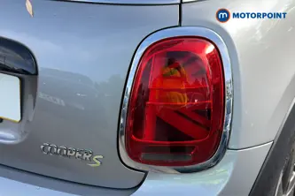 Mini Hatchback Cooper S Level 1 Automatic Electric Hatchback - Stock Number (1682942) - 36th supplementary image