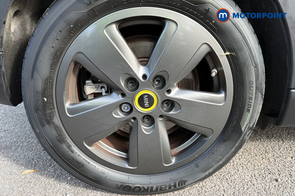 Mini Hatchback Cooper S Level 1 Automatic Electric Hatchback - Stock Number (1682942) - 46th supplementary image