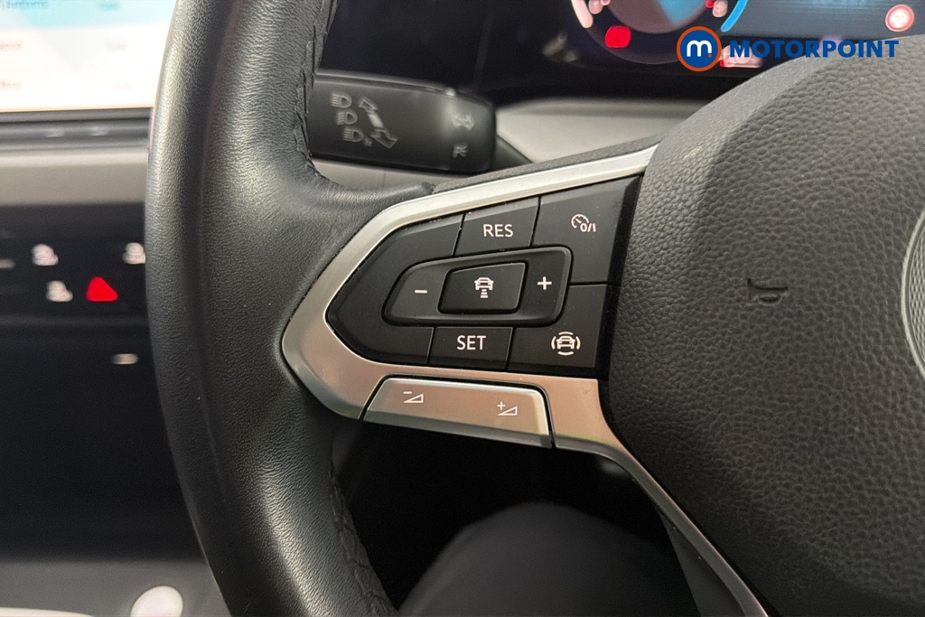 Volkswagen Golf Life Manual Petrol Hatchback - Stock Number (1683196) - 4th supplementary image