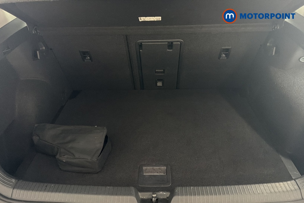 Volkswagen Golf Life Manual Petrol Hatchback - Stock Number (1683196) - 30th supplementary image