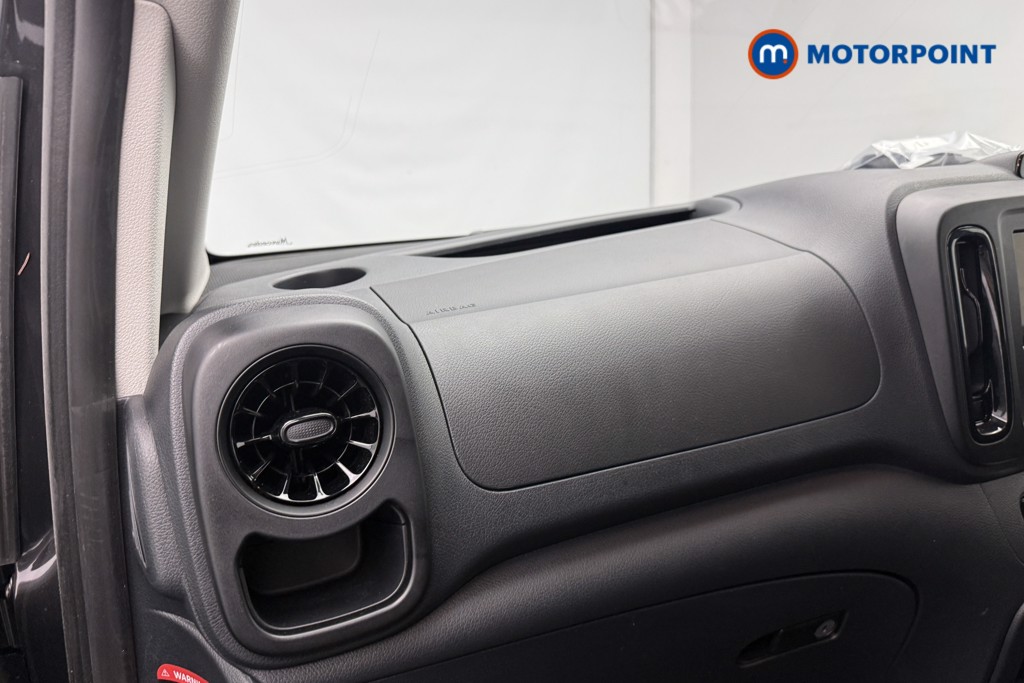Mercedes-Benz Vito PRO Manual Diesel Panel Van - Stock Number (1683306) - 8th supplementary image