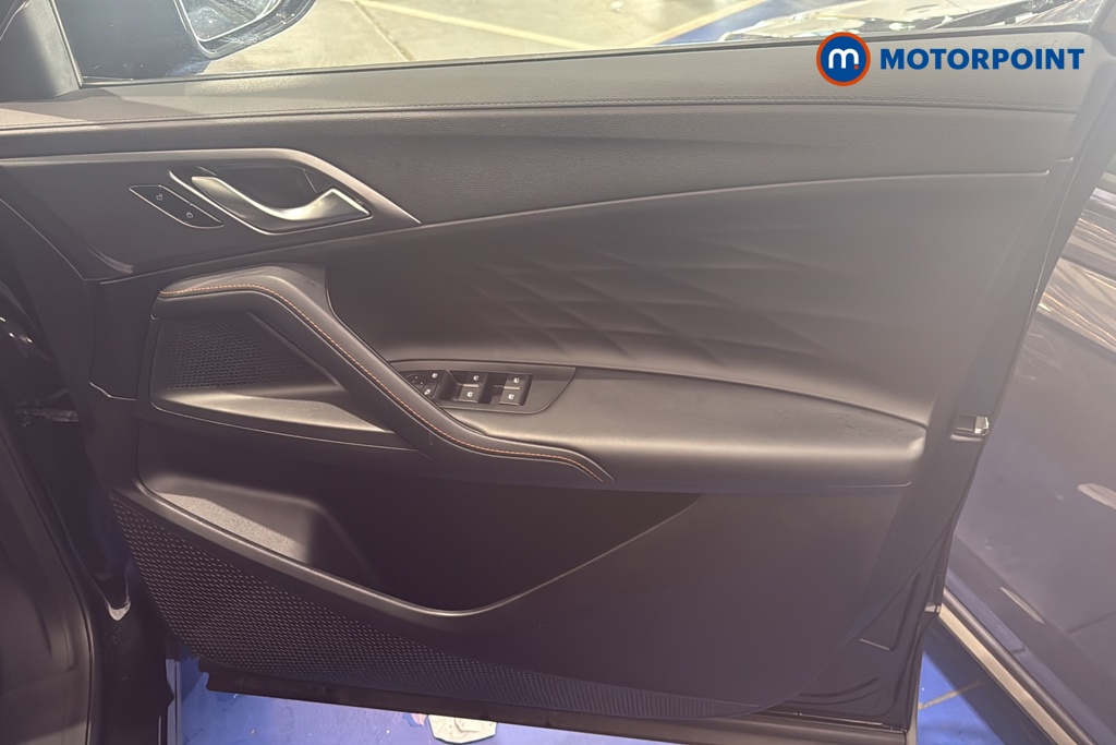 Mg Motor Uk HS Trophy Automatic Petrol-Electric Hybrid SUV - Stock Number (1683411) - 18th supplementary image
