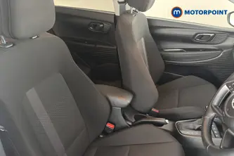 Hyundai I20 Tech Line Automatic Petrol Hatchback - Stock Number (1683616) - 22nd supplementary image