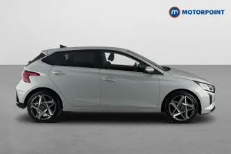 Hyundai I20 Tech Line Automatic Petrol Hatchback - Stock Number (1683616) - Passenger side