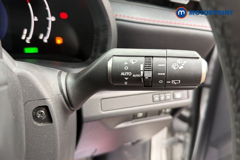 Lexus LBX Premium Automatic Petrol-Electric Hybrid SUV - Stock Number (1683982) - 6th supplementary image