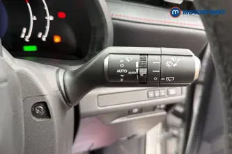 Lexus LBX Premium Automatic Petrol-Electric Hybrid SUV - Stock Number (1683982) - 6th supplementary image
