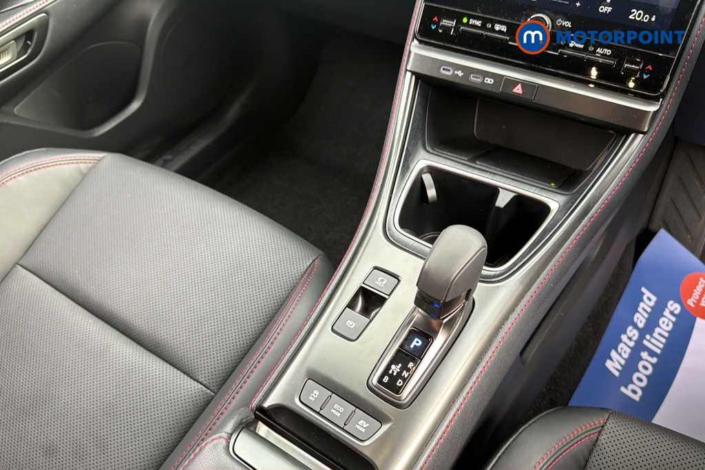 Lexus LBX Premium Automatic Petrol-Electric Hybrid SUV - Stock Number (1683982) - 15th supplementary image