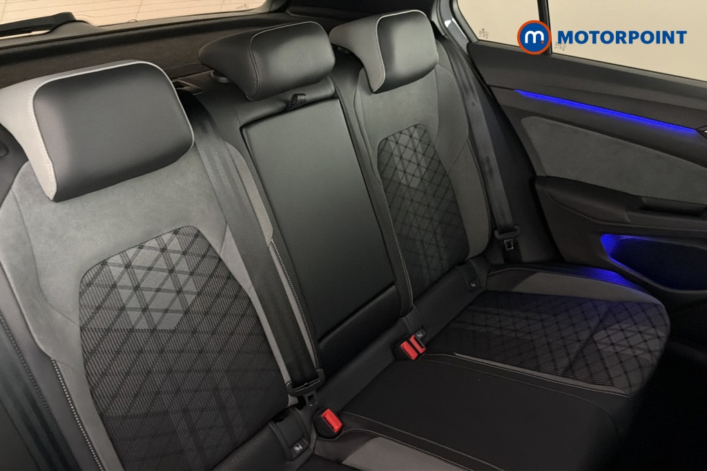 Volkswagen Golf R-Line Automatic Petrol Hatchback - Stock Number (1684183) - 25th supplementary image