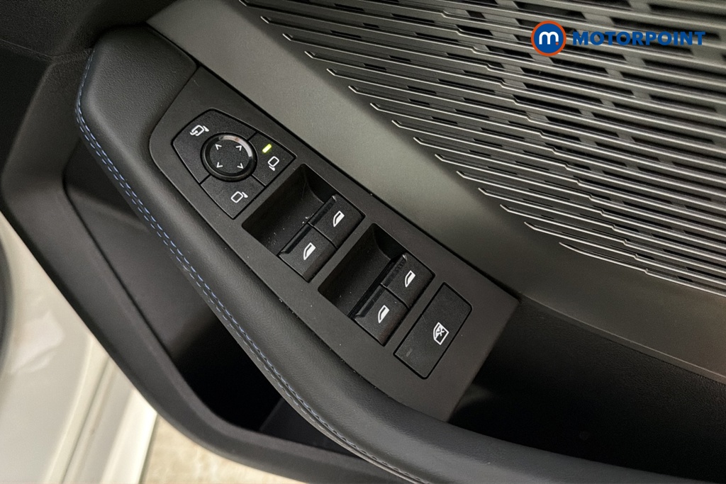 BMW 1 Series M Sport Automatic Petrol Hatchback - Stock Number (1684473) - 19th supplementary image