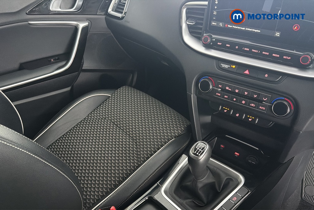 KIA Xceed 3 Manual Petrol Hatchback - Stock Number (1684982) - 15th supplementary image