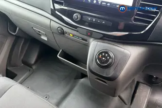Ford Transit Limited Automatic Diesel Medium Roof Van - Stock Number (1685470) - 15th supplementary image