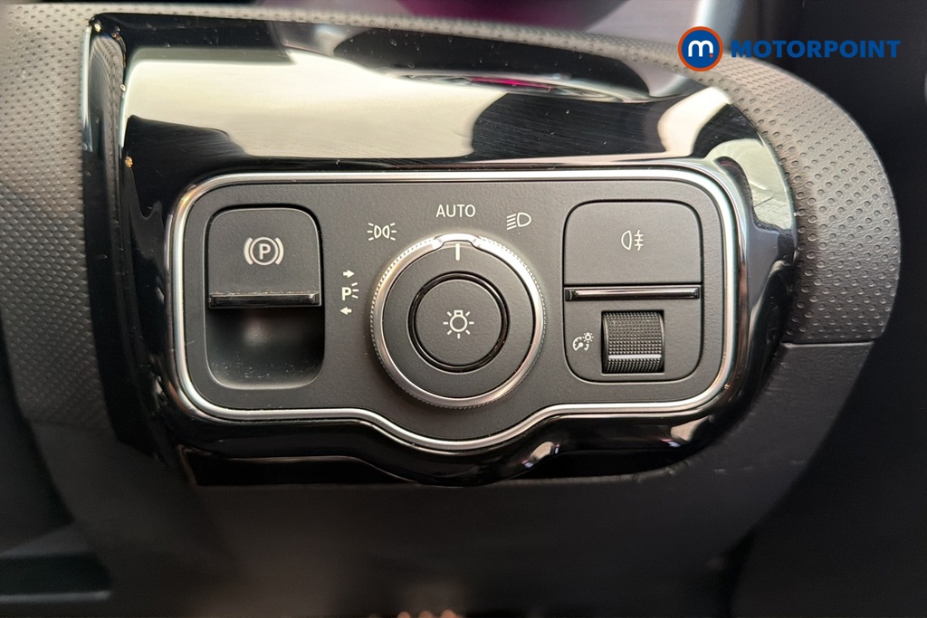 Mercedes-Benz A Class Amg Line Premium Plus Edition Automatic Petrol Hatchback - Stock Number (1685756) - 11th supplementary image