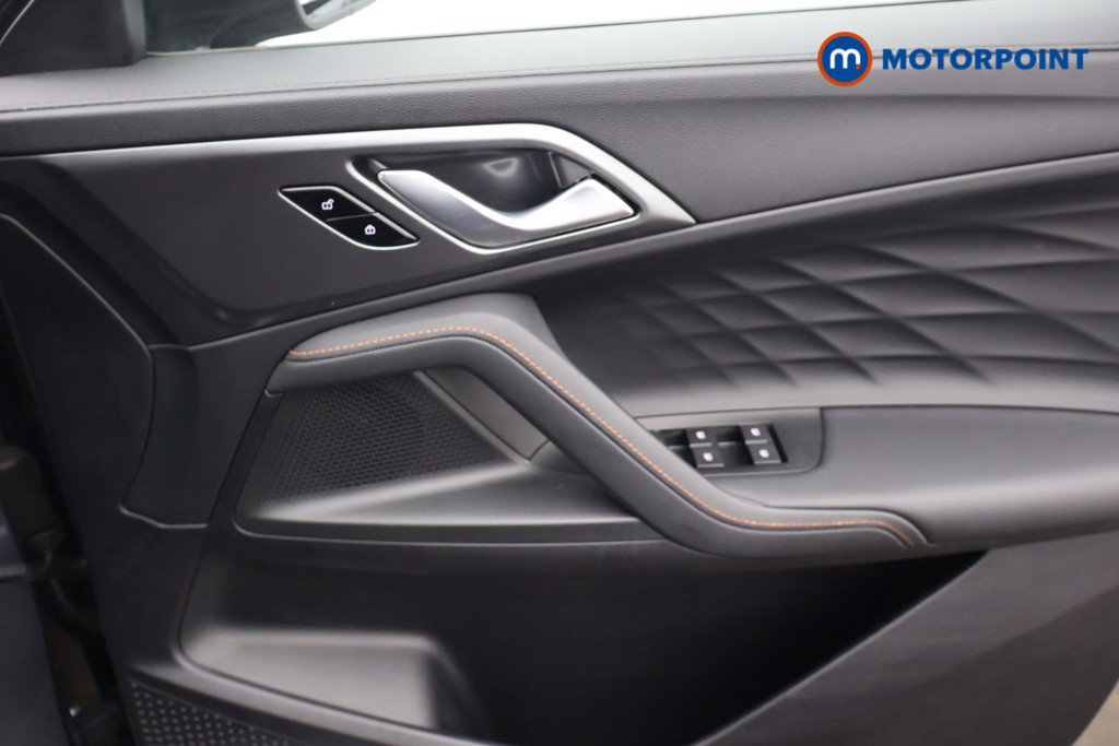 Mg Motor Uk HS Trophy Automatic Petrol-Electric Hybrid SUV - Stock Number (1686277) - 13th supplementary image