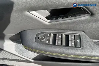 Renault Megane E-Tech Iconic Automatic Electric Hatchback - Stock Number (1686369) - 19th supplementary image