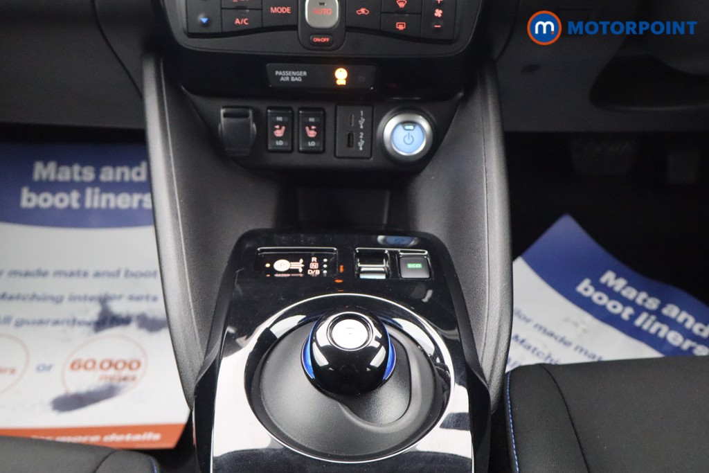 Nissan Leaf N-Connecta Automatic Electric Hatchback - Stock Number (1686551) - 5th supplementary image