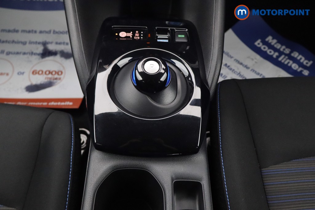 Nissan Leaf N-Connecta Automatic Electric Hatchback - Stock Number (1686551) - 6th supplementary image