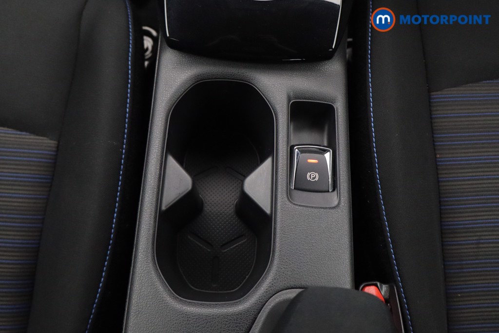 Nissan Leaf N-Connecta Automatic Electric Hatchback - Stock Number (1686551) - 7th supplementary image