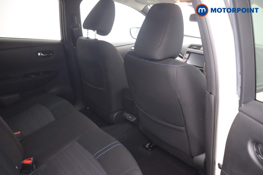 Nissan Leaf N-Connecta Automatic Electric Hatchback - Stock Number (1686551) - 21st supplementary image