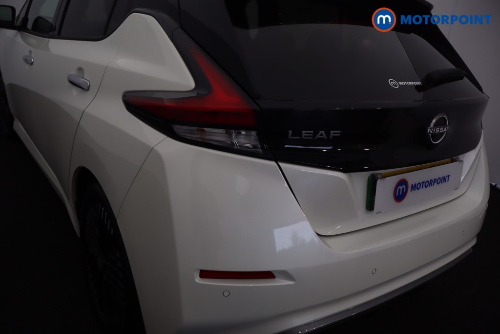 Nissan Leaf N-Connecta Automatic Electric Hatchback - Stock Number (1686551) - 29th supplementary image
