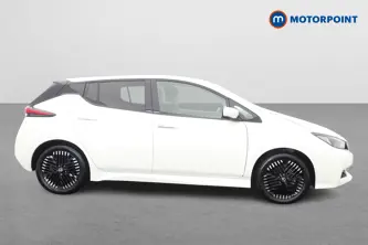 Nissan Leaf N-Connecta Automatic Electric Hatchback - Stock Number (1686551) - Drivers side