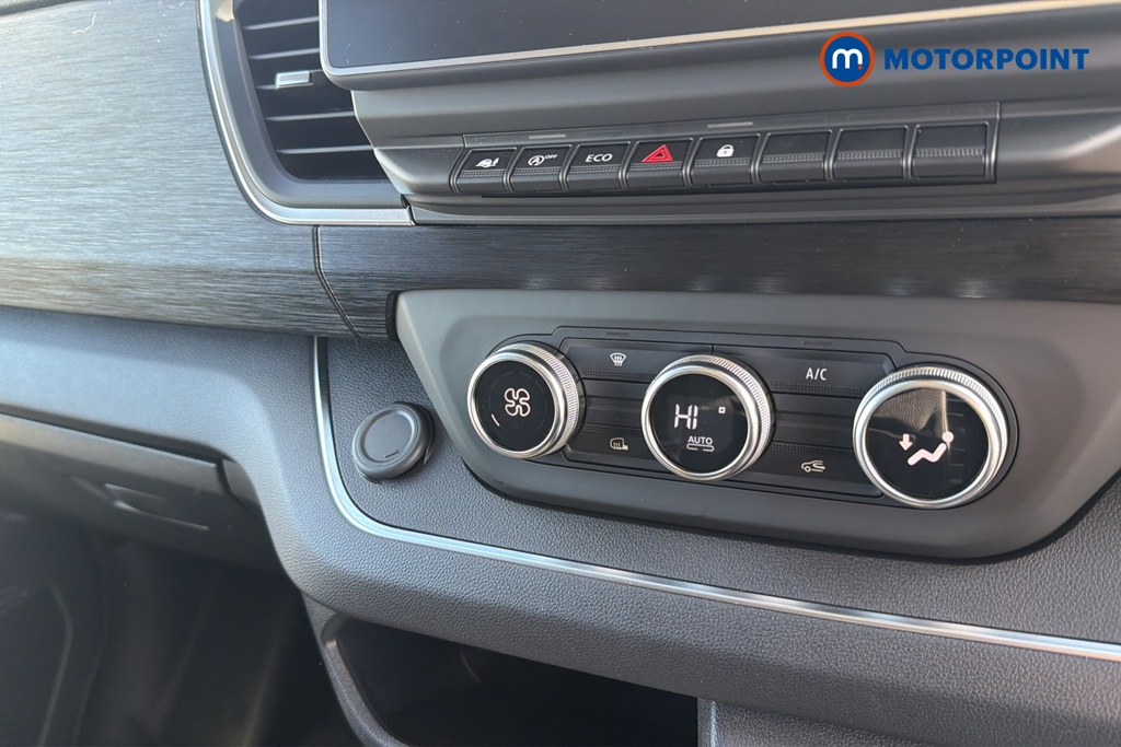 Renault Trafic Extra Sport Automatic Diesel Panel Van - Stock Number (1686582) - 12th supplementary image