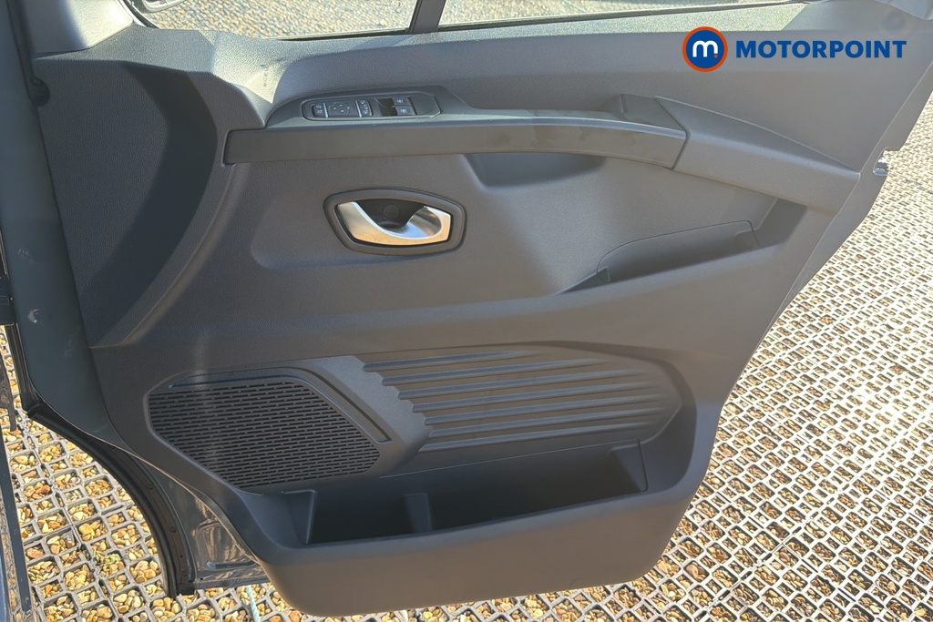 Renault Trafic Extra Sport Automatic Diesel Panel Van - Stock Number (1686582) - 18th supplementary image