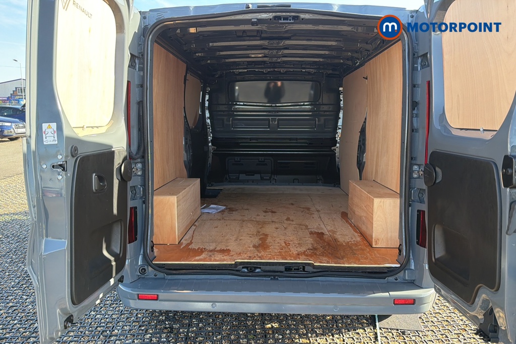 Renault Trafic Extra Sport Automatic Diesel Panel Van - Stock Number (1686582) - 30th supplementary image