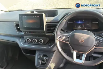 Renault Trafic Extra Sport Automatic Diesel Panel Van - Stock Number (1686582) - 1st supplementary image