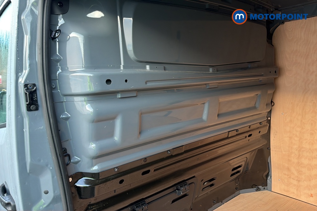 Renault Trafic Extra Sport Automatic Diesel Panel Van - Stock Number (1686585) - 28th supplementary image