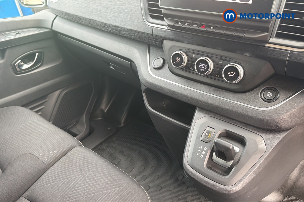 Renault Trafic Extra Sport Automatic Diesel Panel Van - Stock Number (1686587) - 15th supplementary image