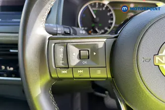 Nissan Qashqai Acenta Premium Automatic Petrol-Electric Hybrid SUV - Stock Number (1686743) - 4th supplementary image