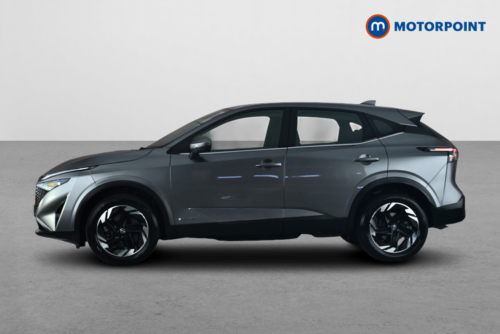 Nissan Qashqai Acenta Premium Automatic Petrol-Electric Hybrid SUV - Stock Number (1686743) - Drivers side