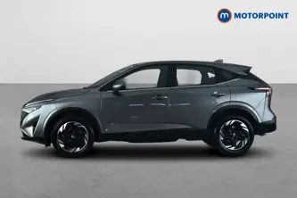 Nissan Qashqai Acenta Premium Automatic Petrol-Electric Hybrid SUV - Stock Number (1686743) - Drivers side