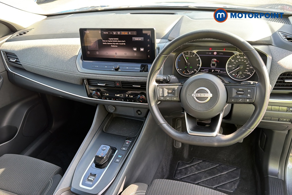 Nissan Qashqai Acenta Premium Automatic Petrol-Electric Hybrid SUV - Stock Number (1686743) - 1st supplementary image