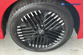 Nissan Leaf N-Connecta Automatic Electric Hatchback - Stock Number (1687104) - 47th supplementary image