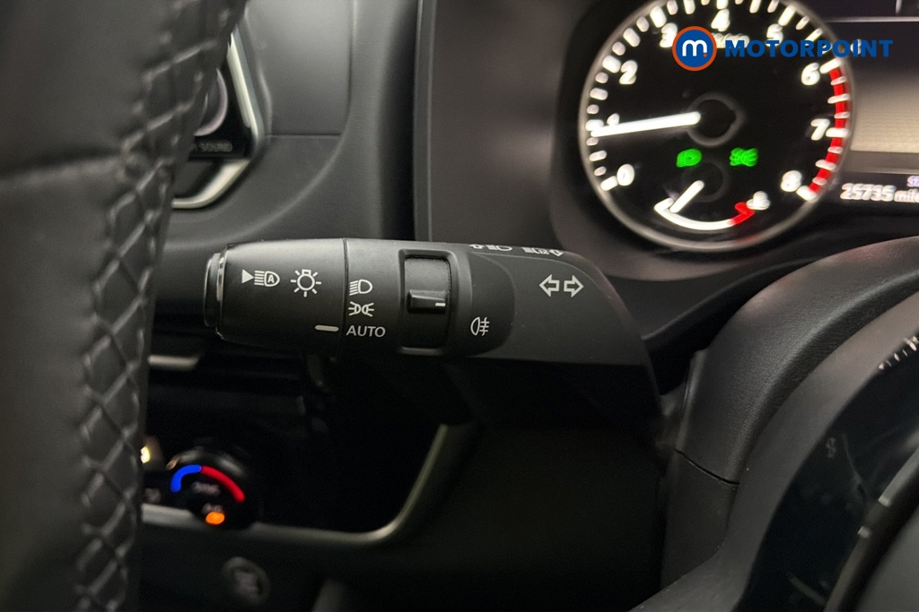 Nissan Qashqai Acenta Premium Manual Petrol SUV - Stock Number (1687183) - 5th supplementary image