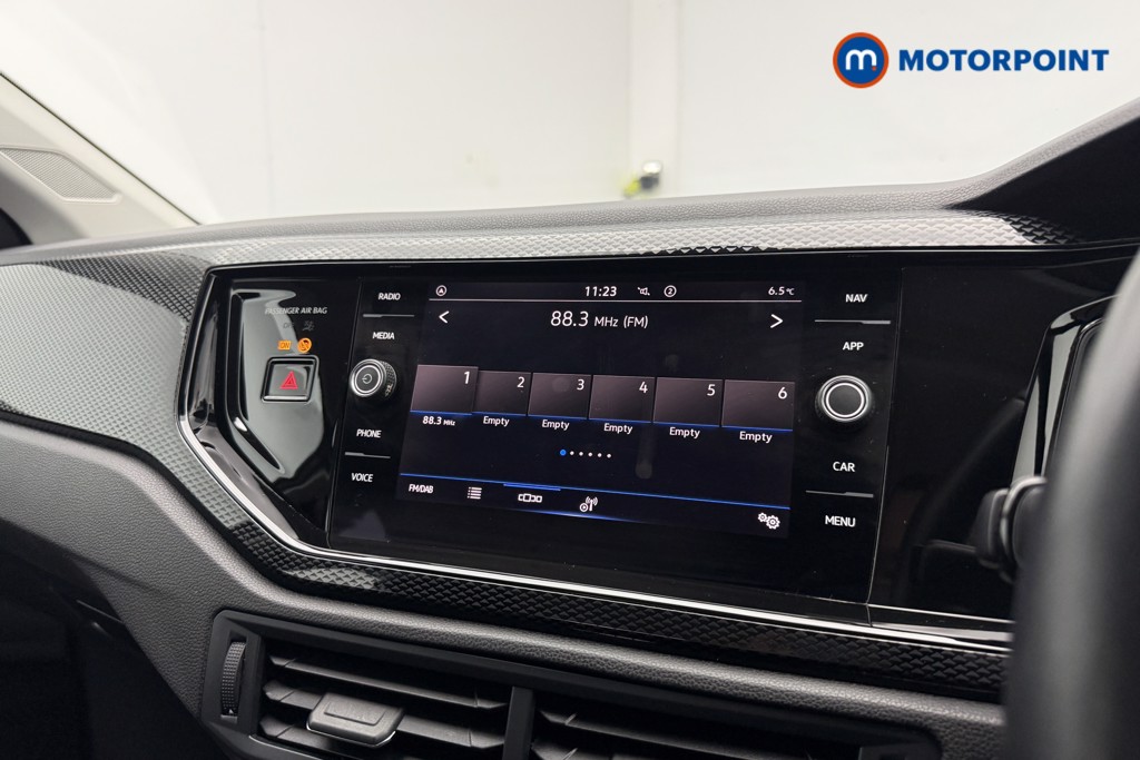 Volkswagen Polo Life Manual Petrol Hatchback - Stock Number (1687389) - 11th supplementary image