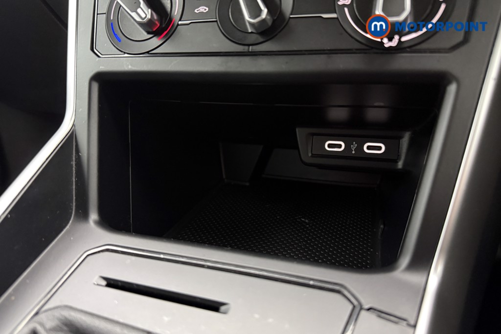 Volkswagen Polo Life Manual Petrol Hatchback - Stock Number (1687389) - 15th supplementary image