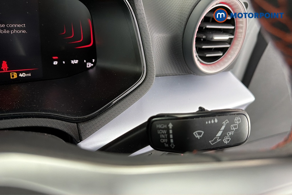 Seat Ibiza FR Manual Petrol Hatchback - Stock Number (1687396) - 6th supplementary image