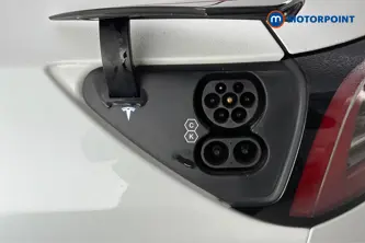 Tesla Model Y Long Range Automatic Electric SUV - Stock Number (1687408) - 41st supplementary image
