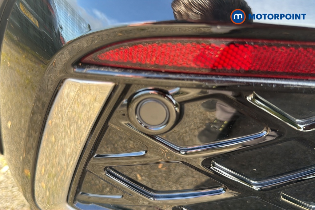 Volkswagen Tiguan R-Line Automatic Petrol SUV - Stock Number (1687453) - 39th supplementary image