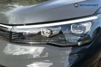 Volkswagen Tiguan R-Line Automatic Petrol SUV - Stock Number (1687453) - 42nd supplementary image