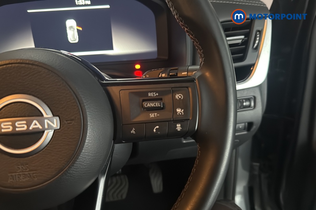 Nissan Qashqai N-Connecta Automatic Petrol-Electric Hybrid SUV - Stock Number (1687671) - 3rd supplementary image