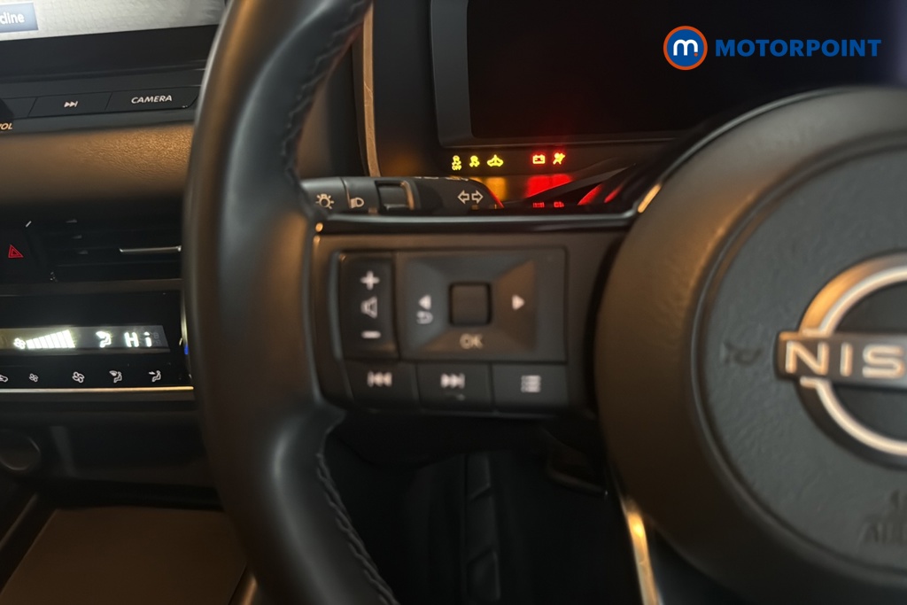 Nissan Qashqai N-Connecta Automatic Petrol-Electric Hybrid SUV - Stock Number (1687671) - 4th supplementary image