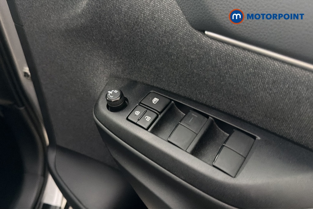 Toyota Yaris Cross Icon Automatic Petrol-Electric Hybrid Estate - Stock Number (1687787) - 19th supplementary image